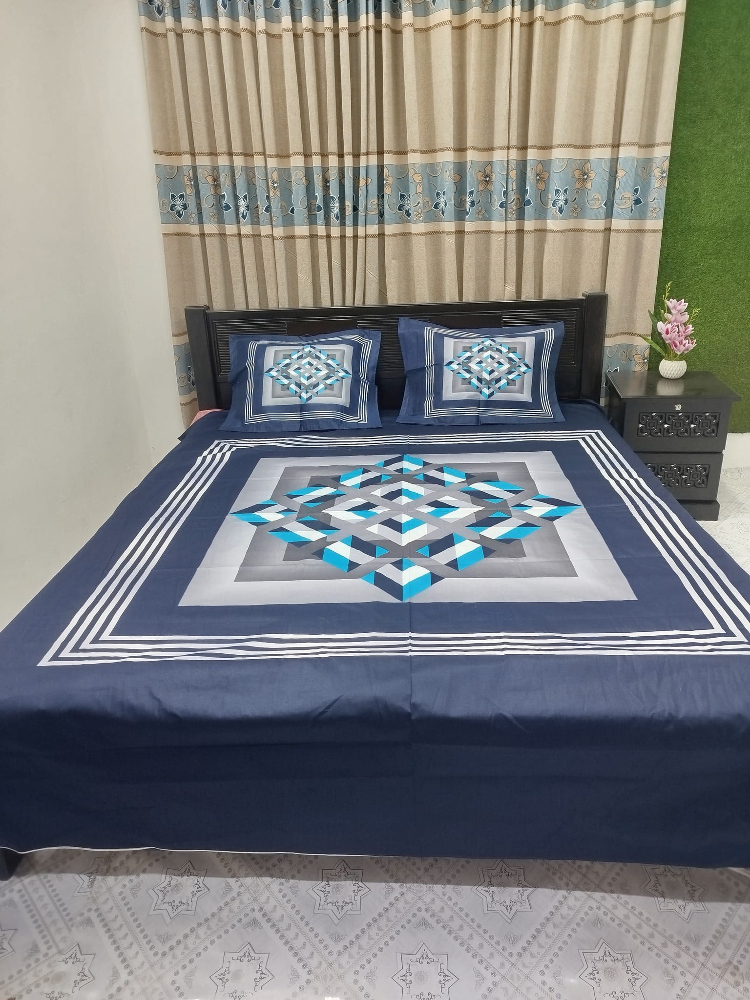 এক্সক্লুসিভ কিং সাইজ ফুল প্যানেল বিছানার চাদর সেট (২টি বালিশের কভারসহ)