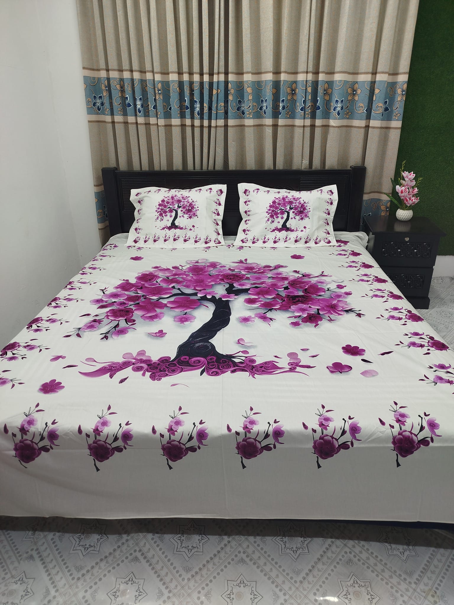 এক্সক্লুসিভ কিং সাইজ ফুল প্যানেল বিছানার চাদর সেট (২টি বালিশের কভারসহ)