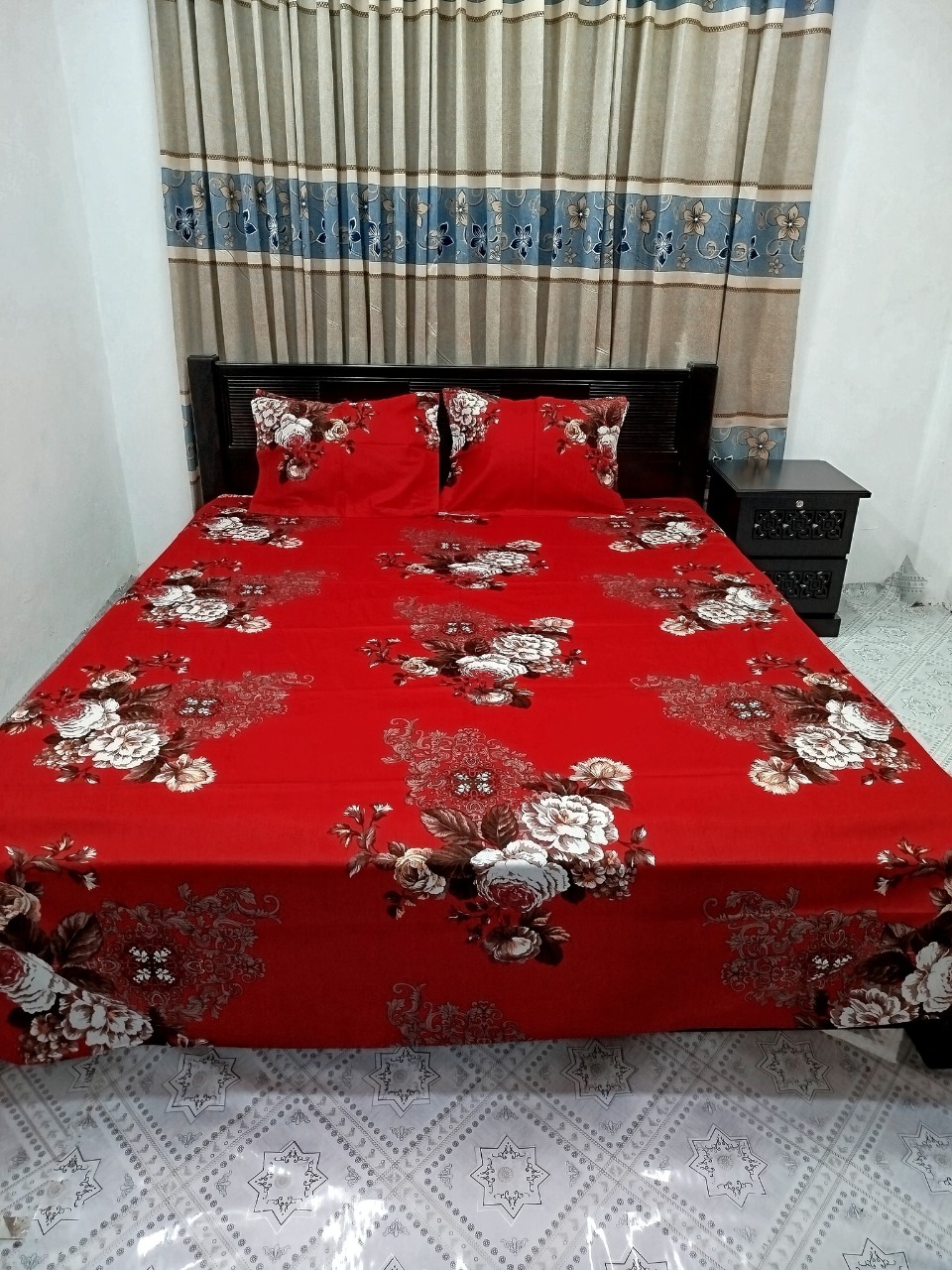 এক্সক্লুসিভ কিং সাইজ ফুল প্যানেল বিছানার চাদর সেট (২টি বালিশের কভারসহ)