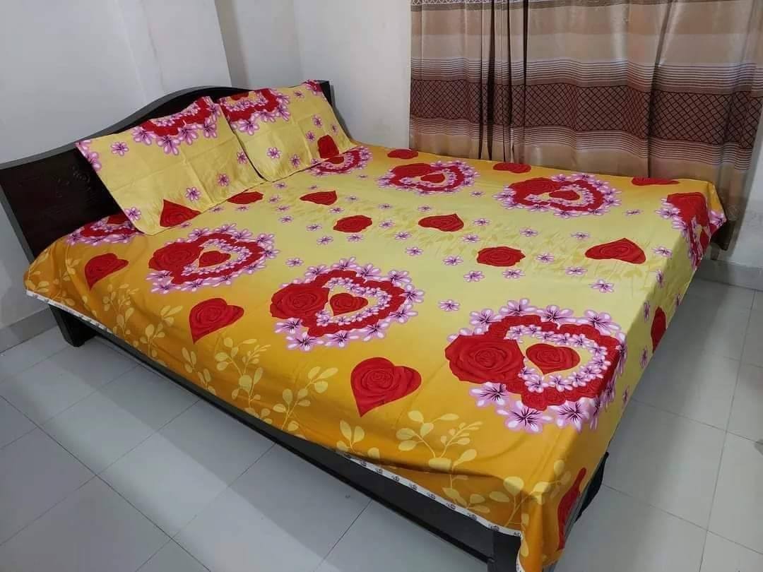 এক্সক্লুসিভ কিং সাইজ ফুল প্যানেল বিছানার চাদর সেট (২টি বালিশের কভারসহ)